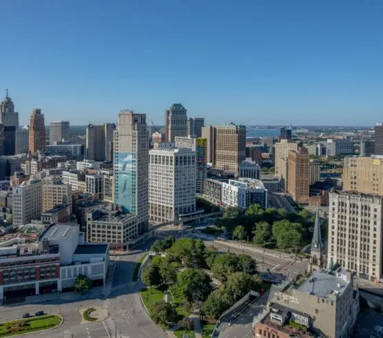 Downtown Detroit skyline, featuring a Downtown Detroti park