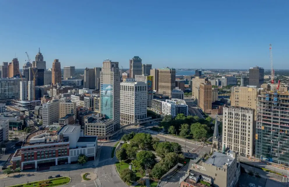 Downtown Detroit skyline, featuring a Downtown Detroti park
